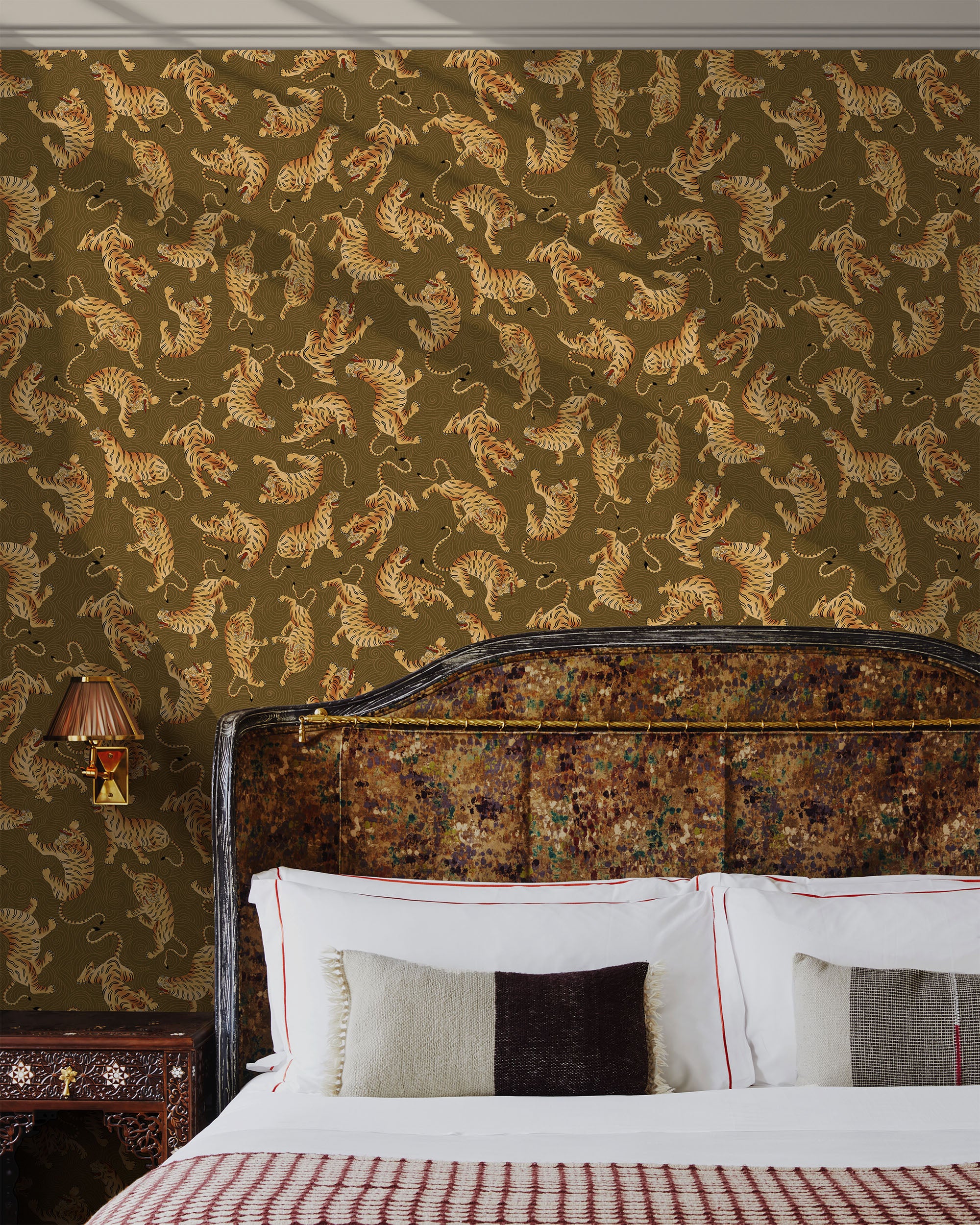 DANCING TIGERS WALLPAPER