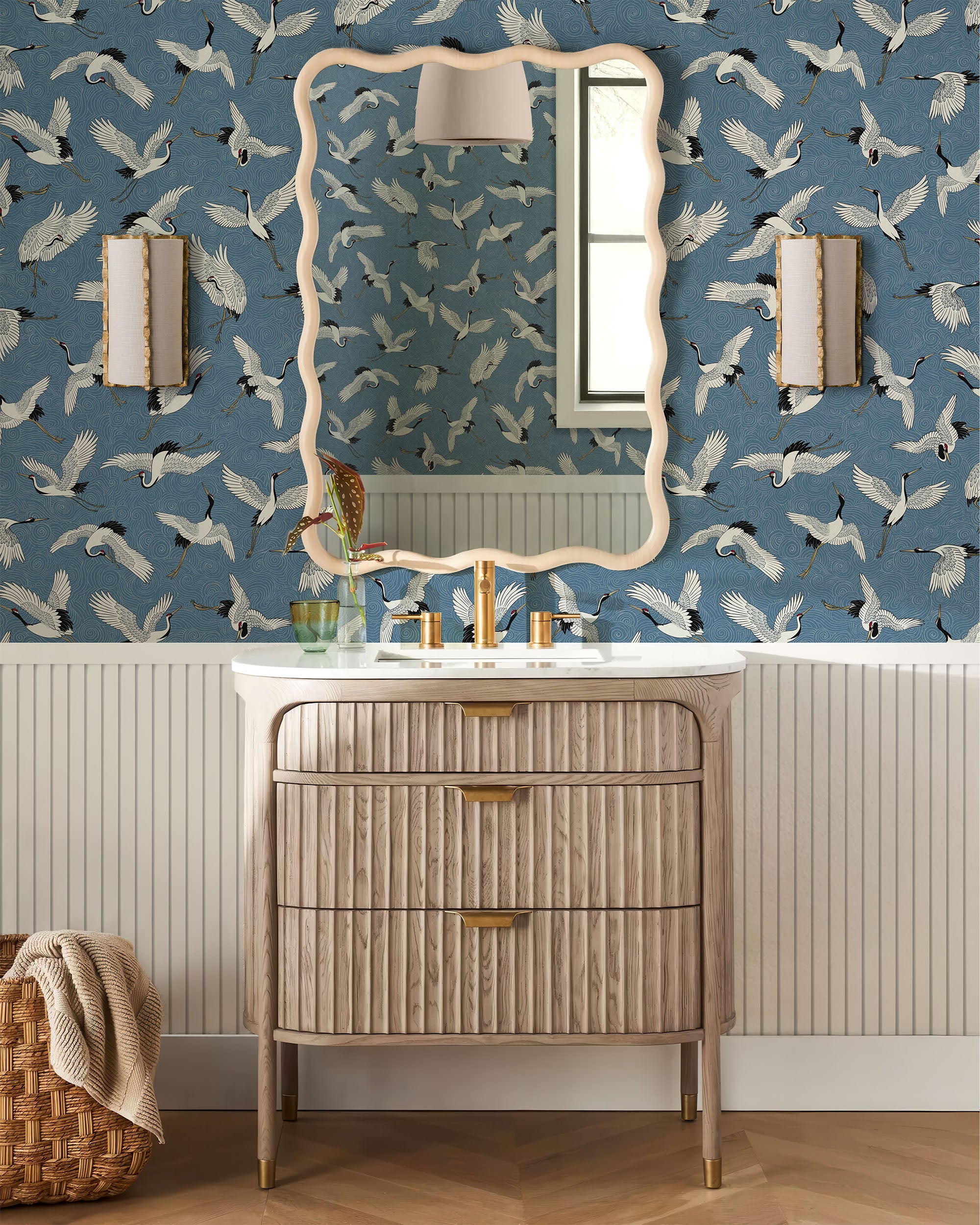 FLYING CRANES WALLPAPER