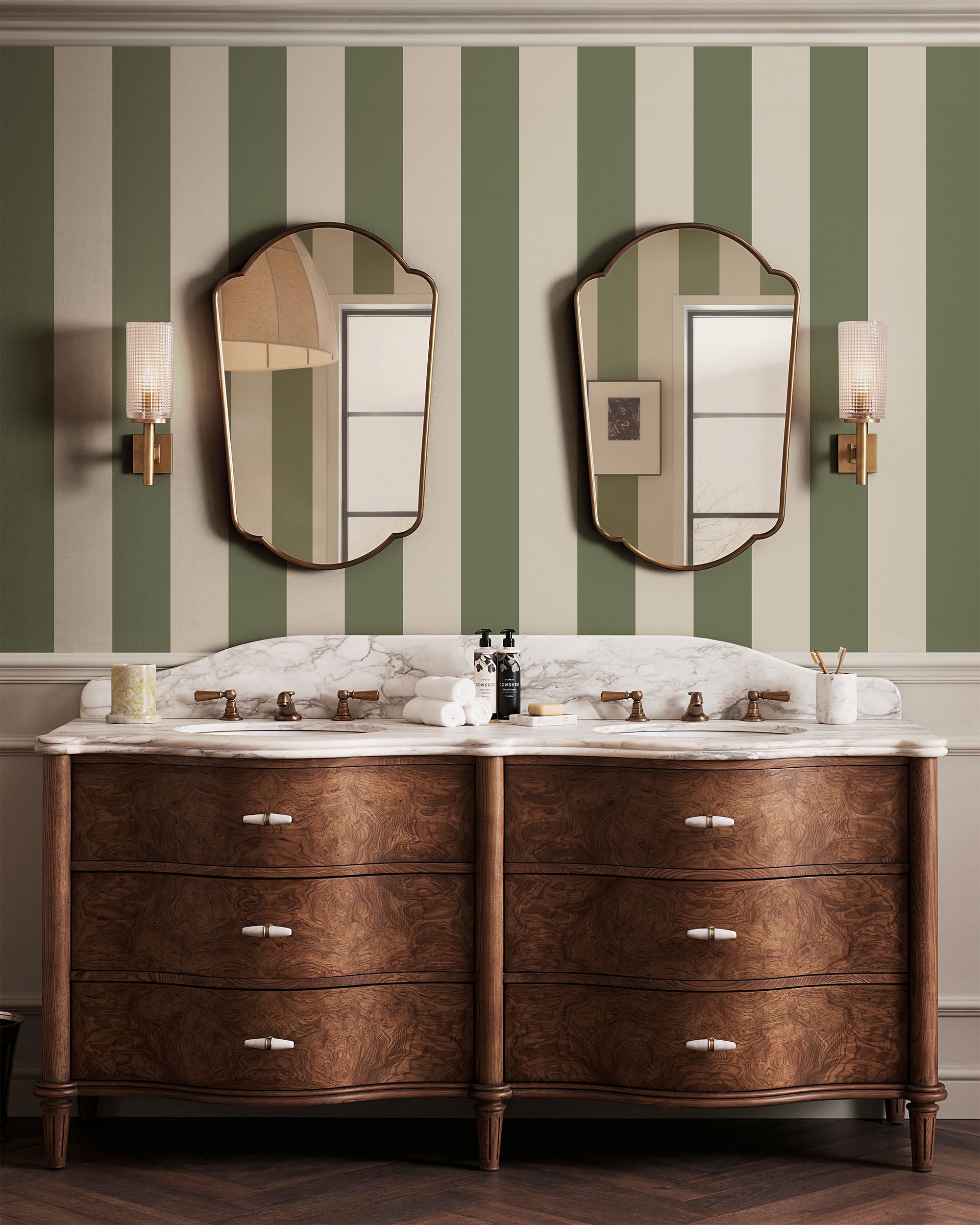 BOLD STRIPE WALLPAPER