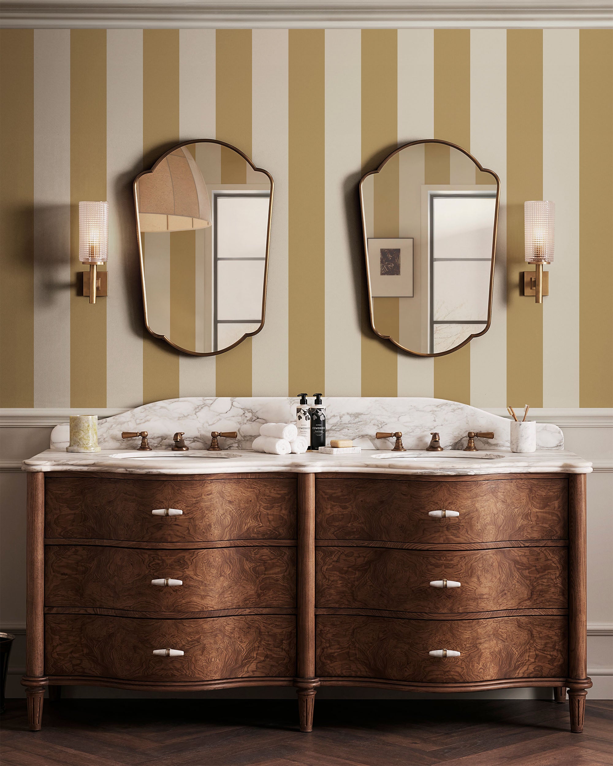 BOLD STRIPE WALLPAPER