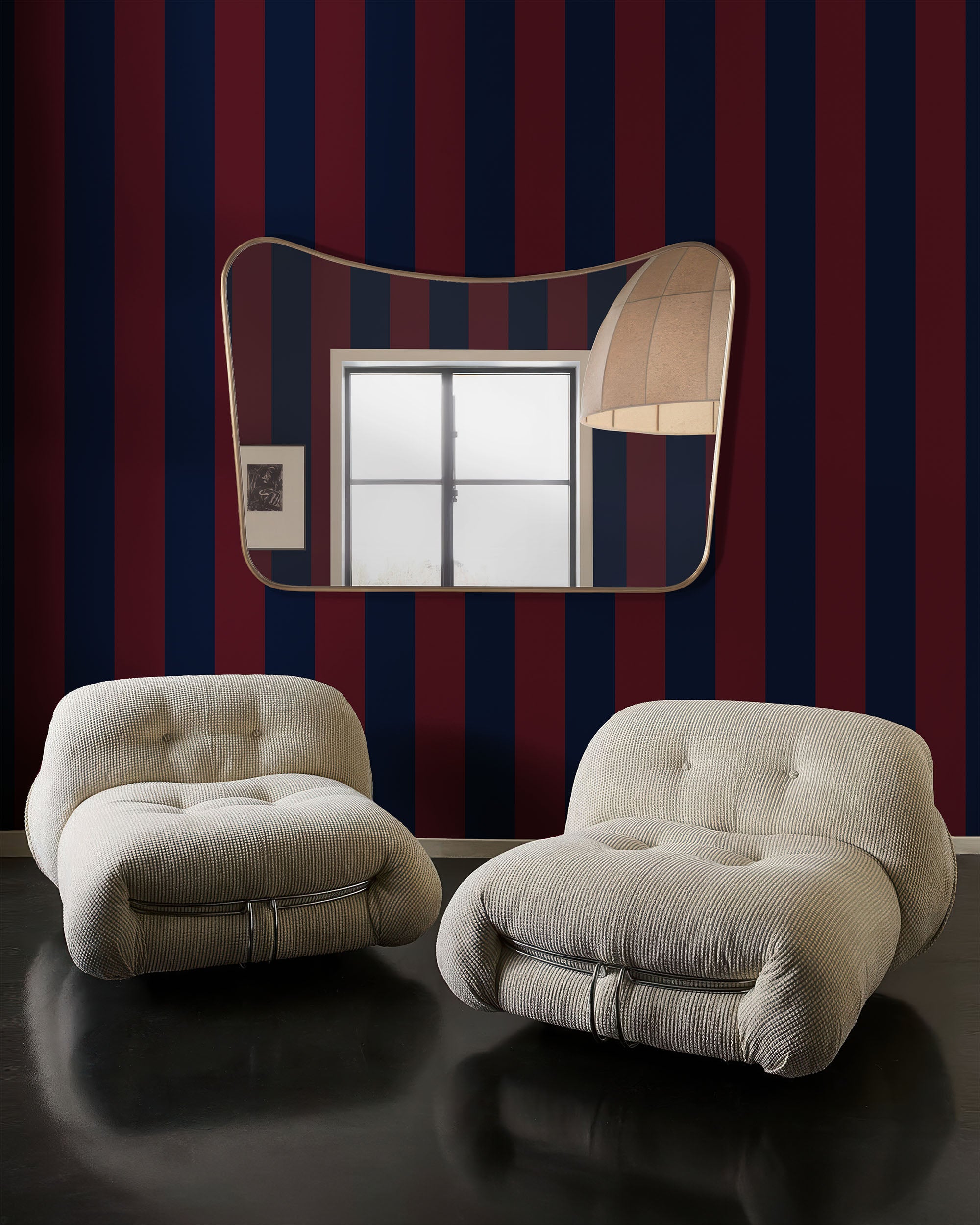 BOLD STRIPE WALLPAPER