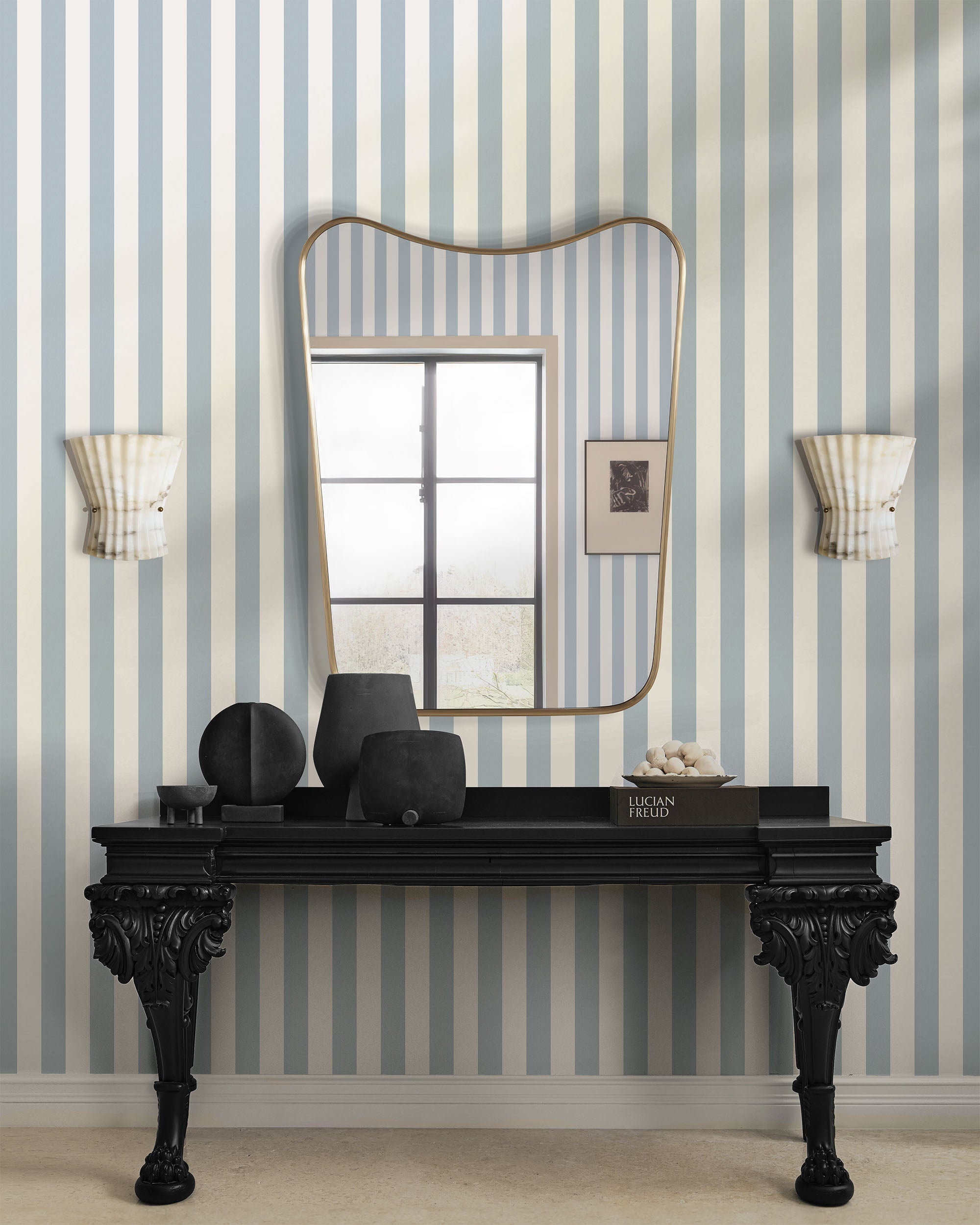 CLASSIC STRIPE WALLPAPER