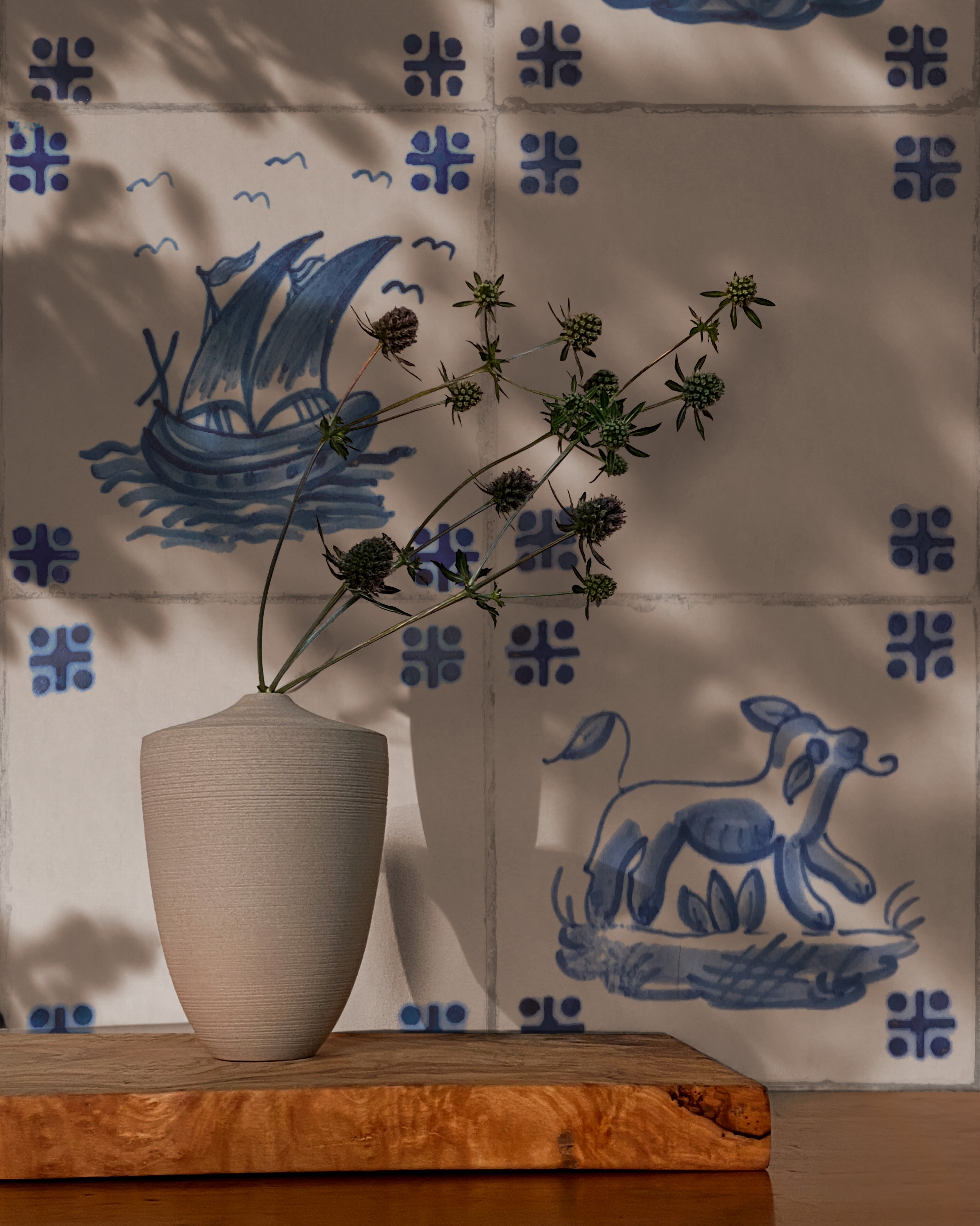 DELFT TILE II WALLPAPER
