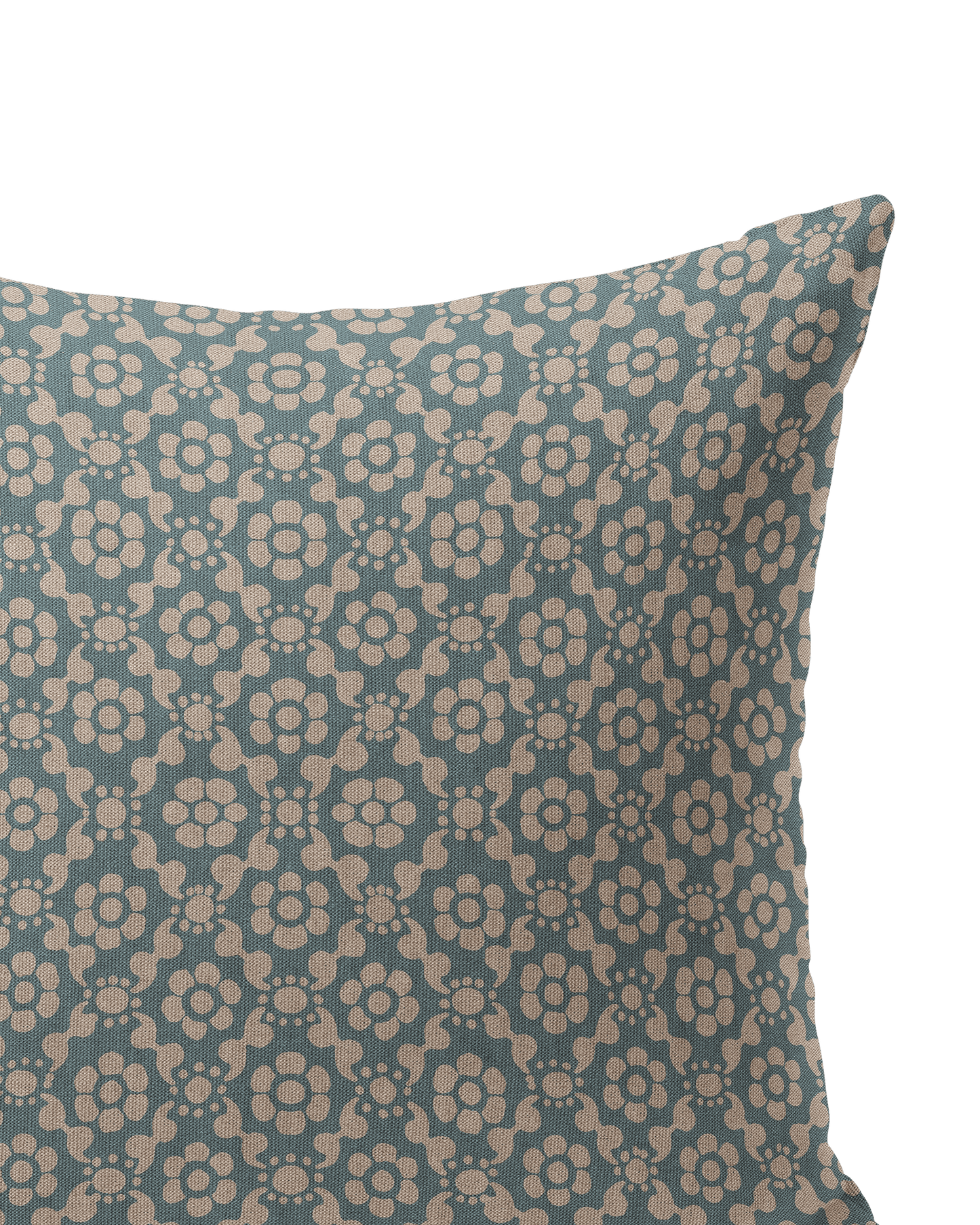 PETAL THROW PILLOW