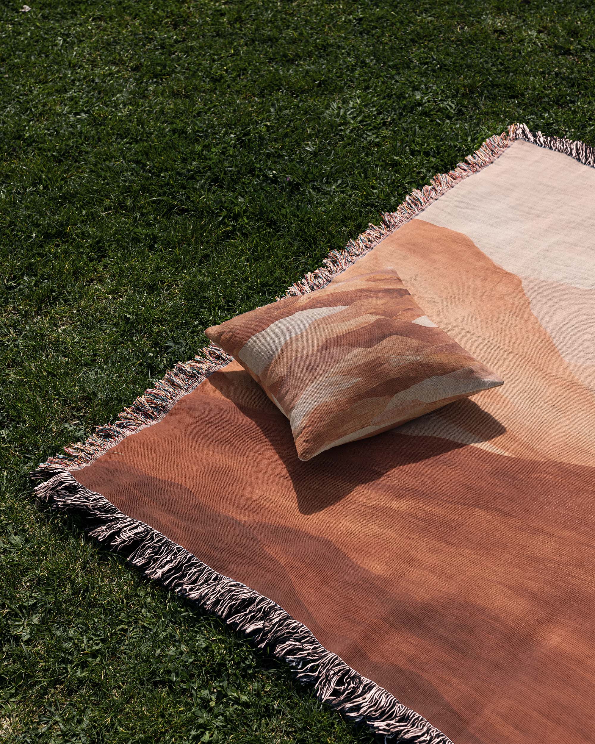 BADLANDS TAPESTRY BLANKET