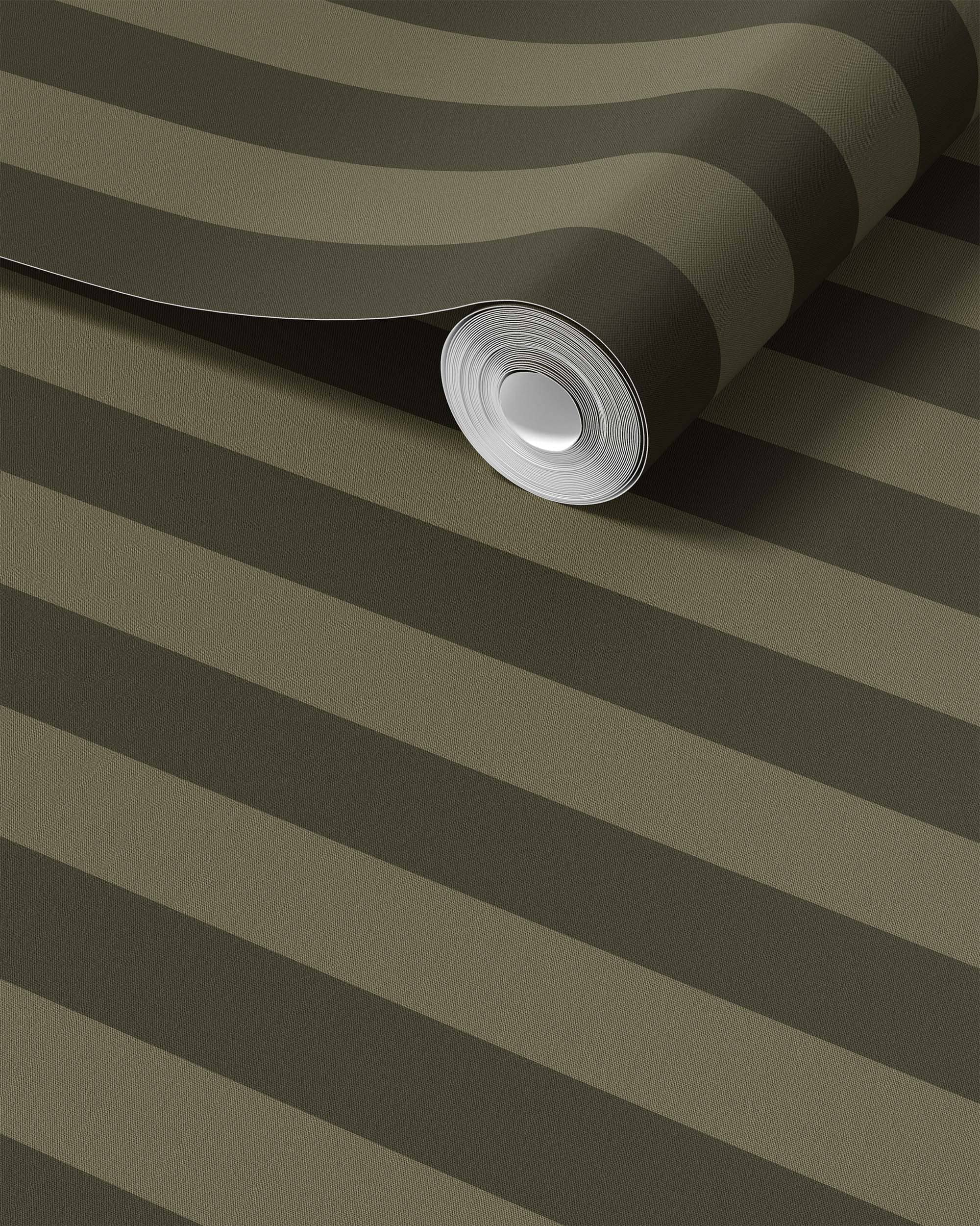 CLASSIC STRIPE WALLPAPER